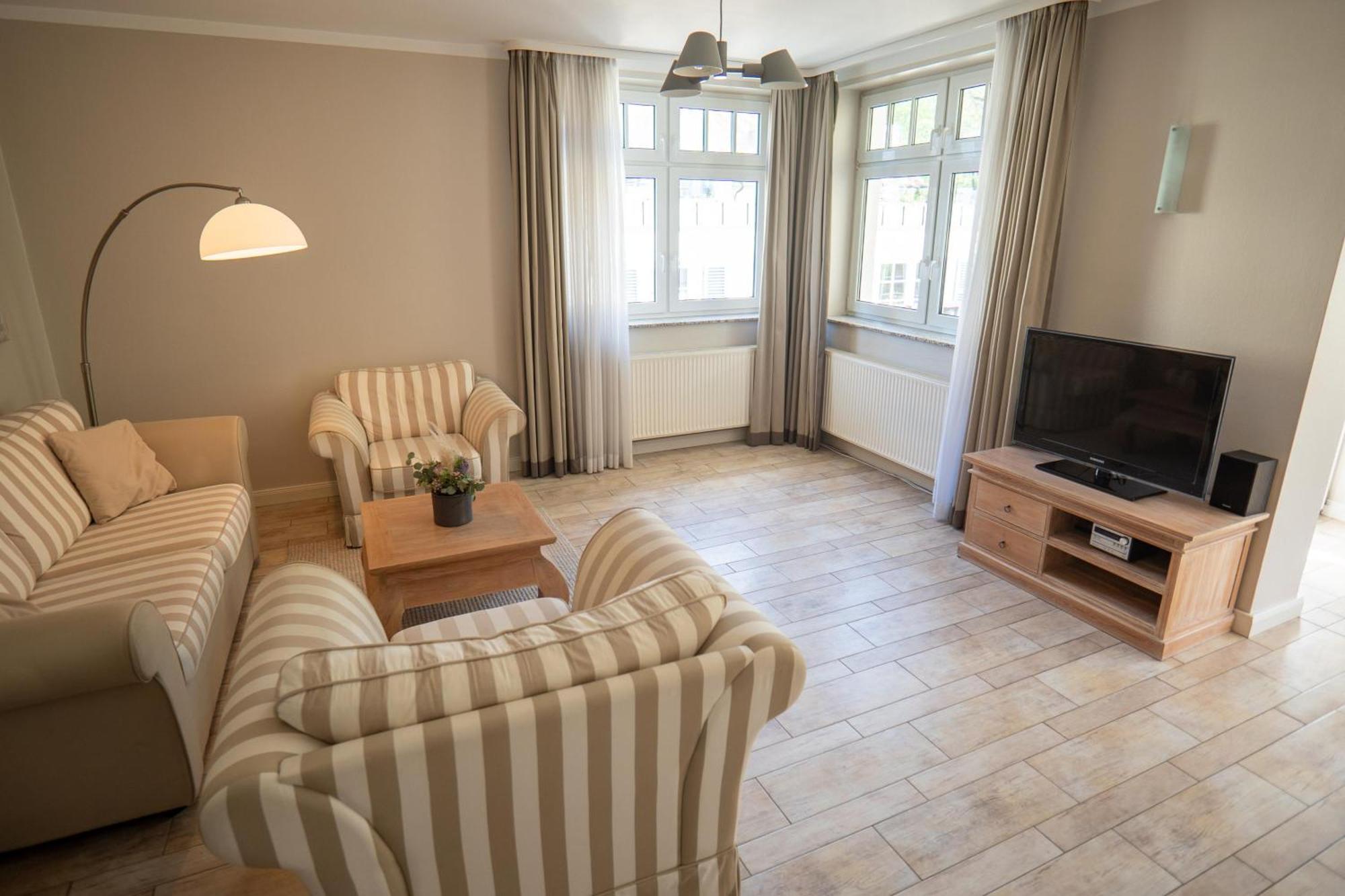 Strandvilla Drei Maederl Haus Boltenhagen  Buitenkant foto